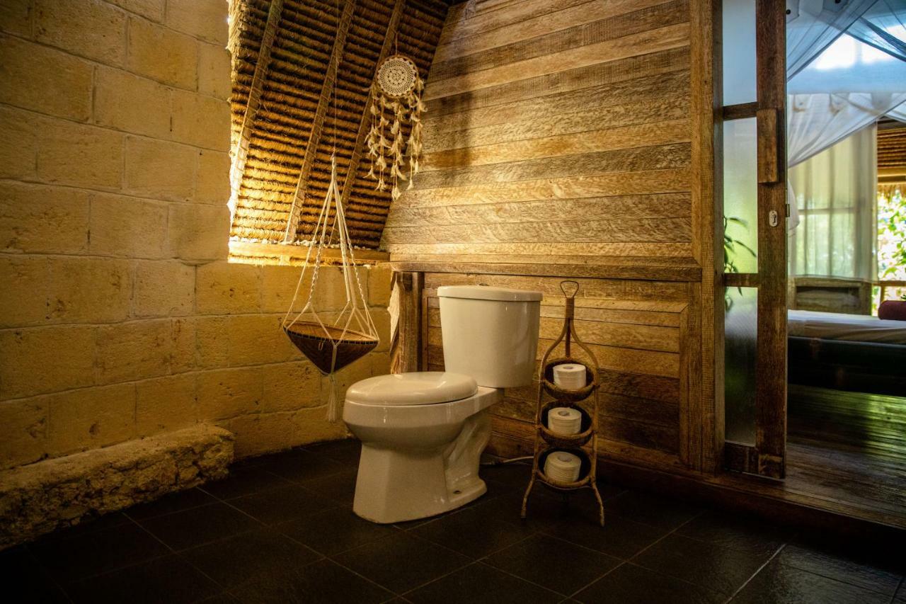 Vertical House Bali Lodge *