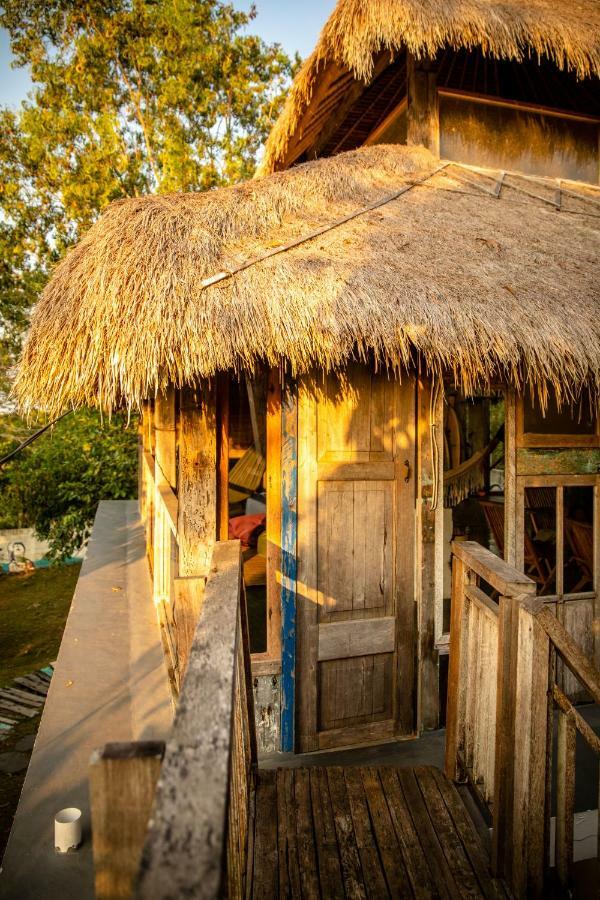 Lodge Vertical House Bali *