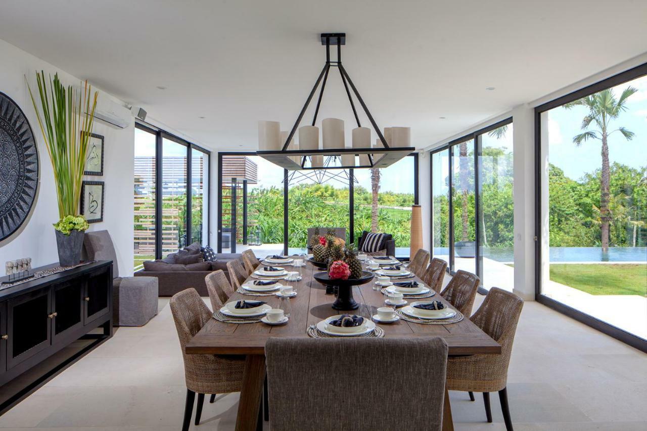 The Palm House Villa