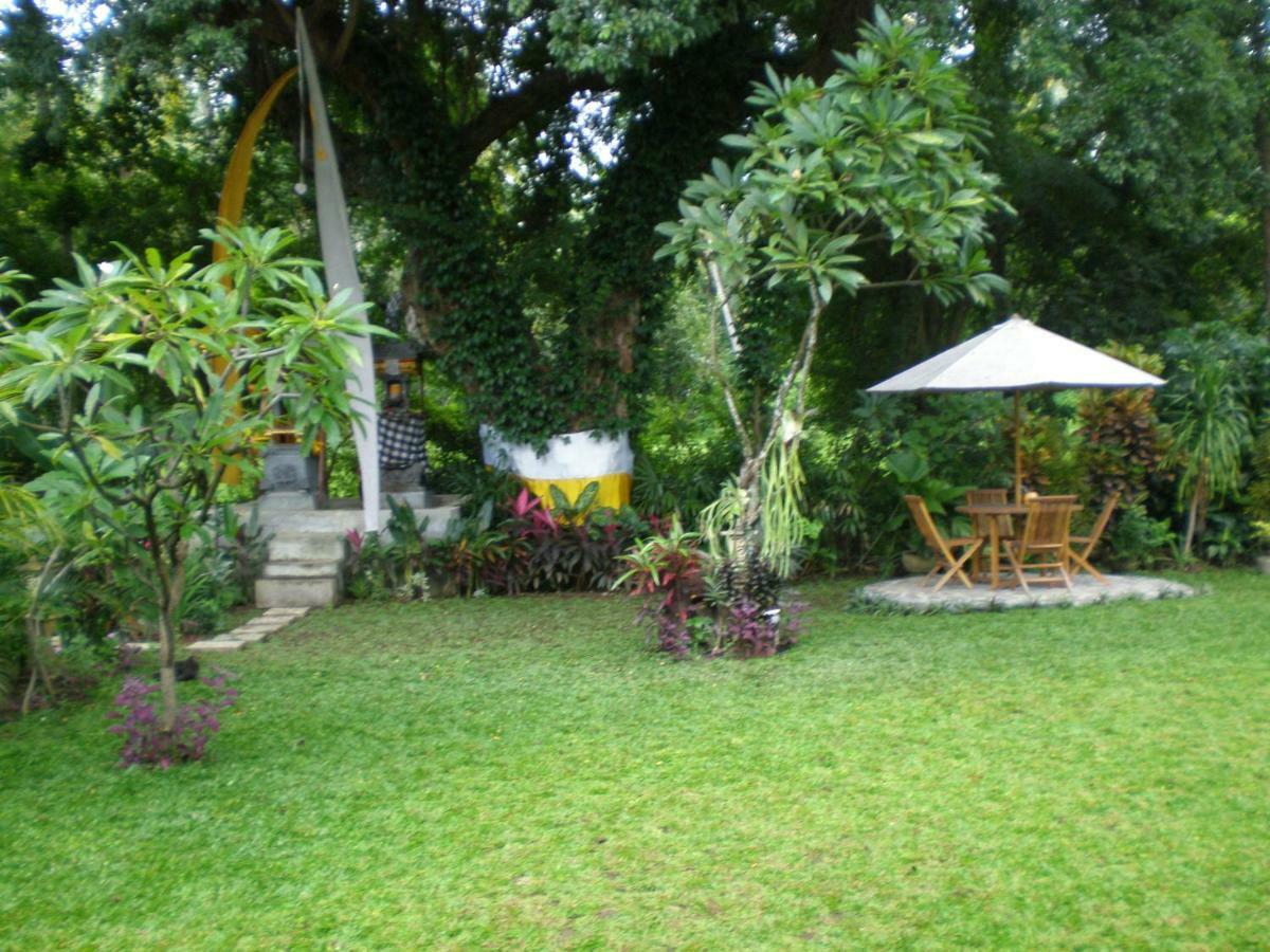 Villa Aditya *