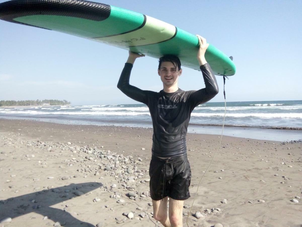Guest house The Nyamo Surf & 2*