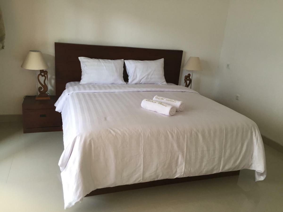Satria House *