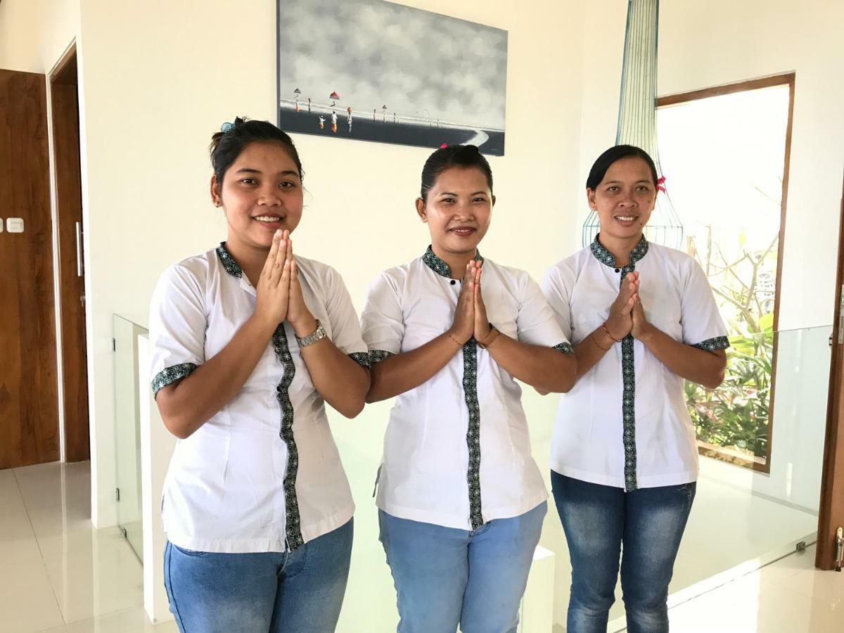 Putih * Lovina (Bali)