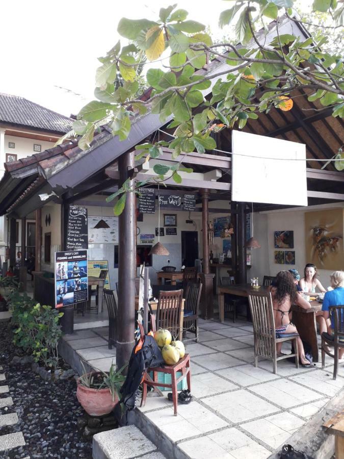 Bali Coral Guest house *