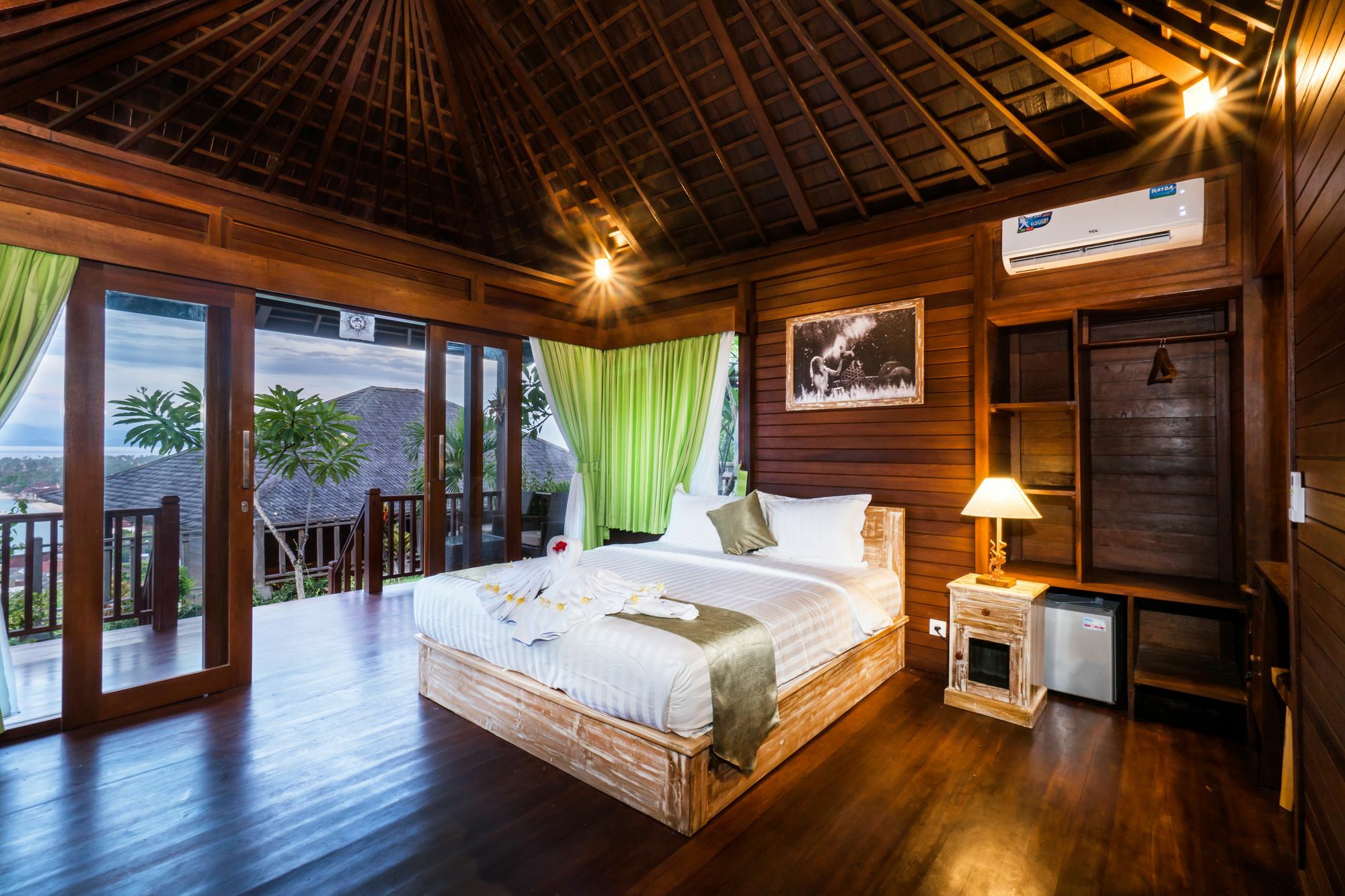Holiday park Jenggala Hill 4*