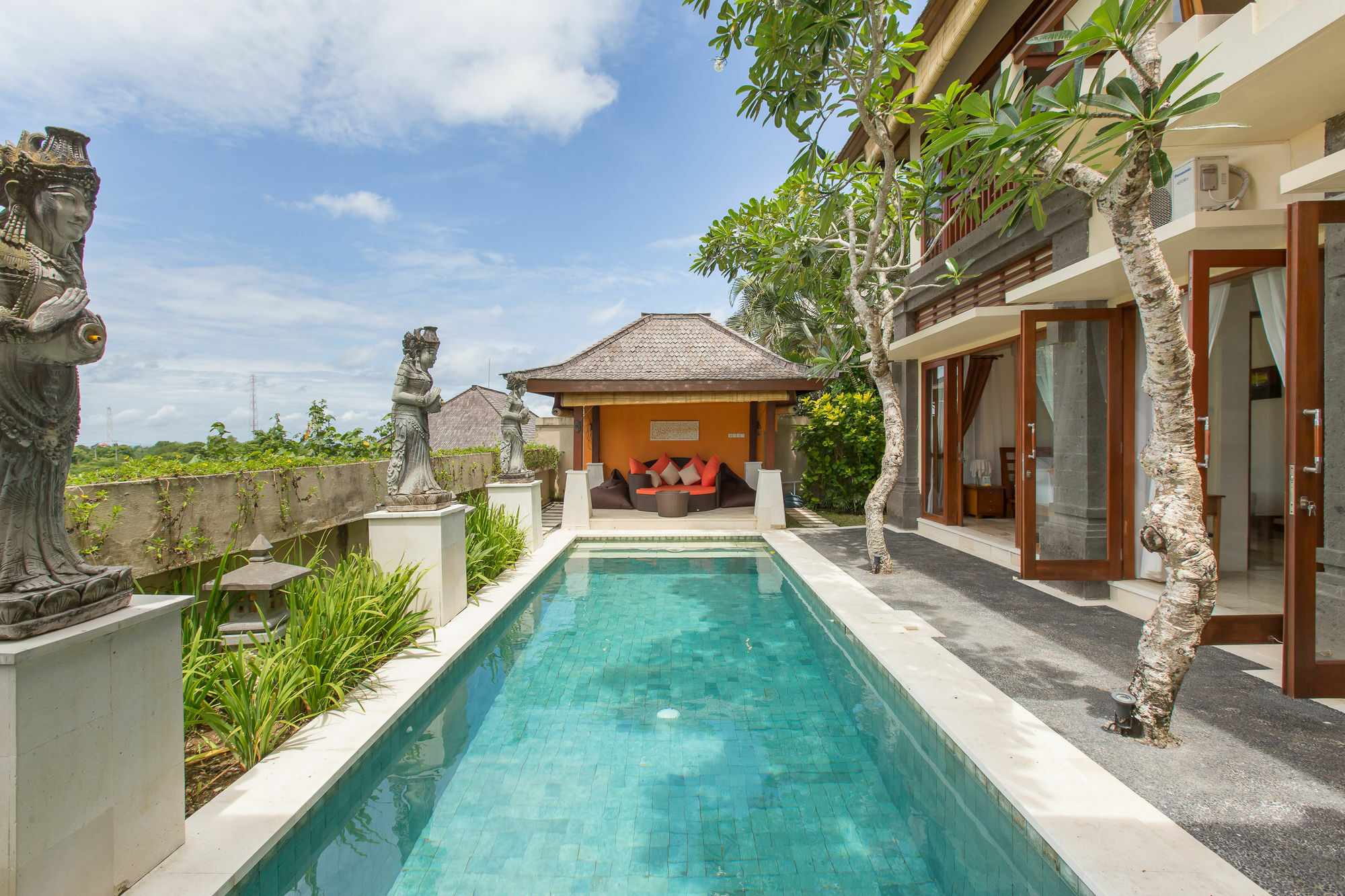 Lidwina By Nagisa Bali Villa Uluwatu (Bali)