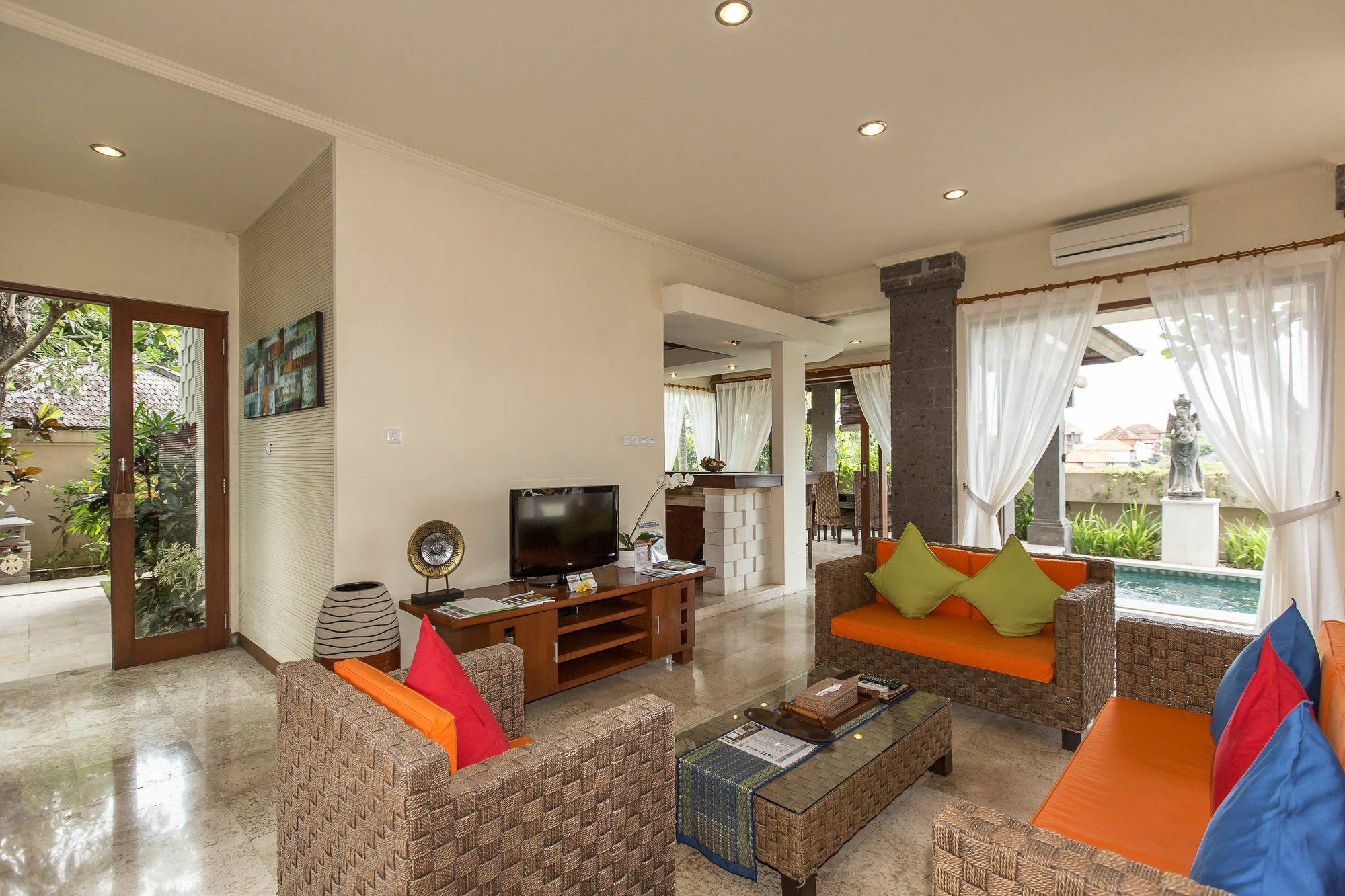 Lidwina By Nagisa Bali Villa