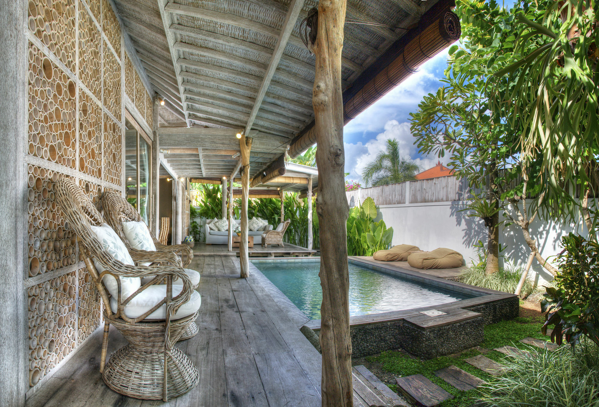 Layla - Charming 2br In Oberoi - Prime Location! *