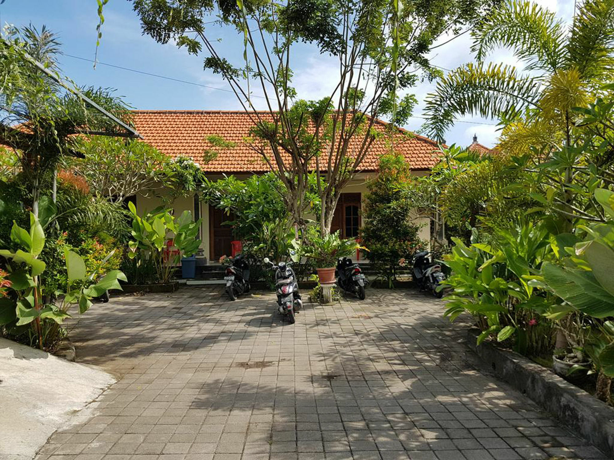 Pandawa Beach Homestay