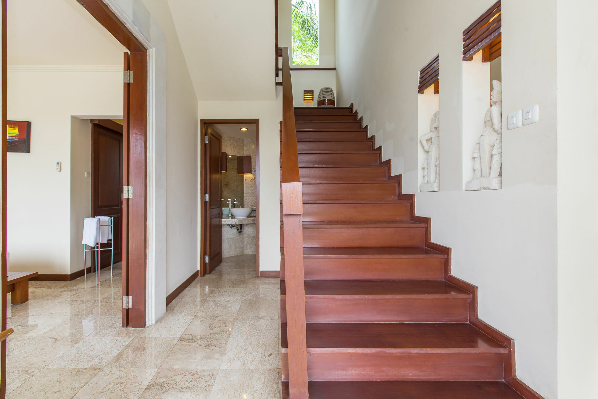 Lidwina By Nagisa Bali * Uluwatu (Bali)