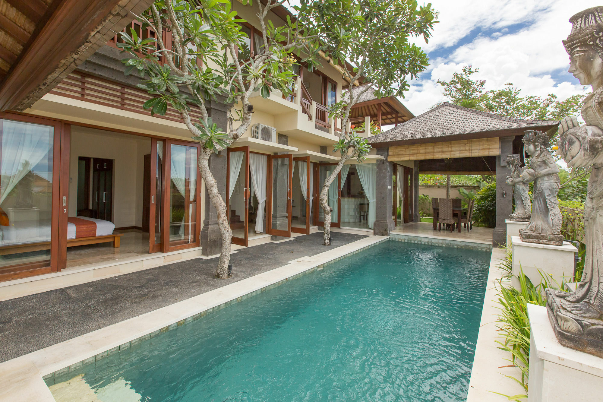 Lidwina By Nagisa Bali Villa