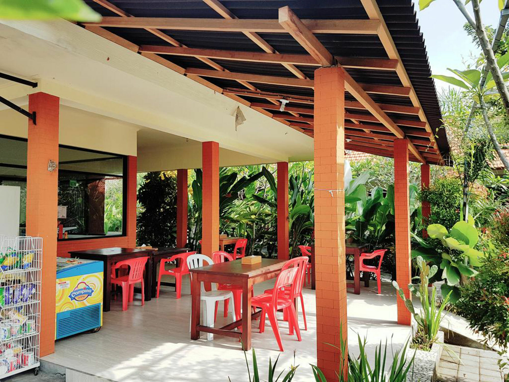 Homestay Pandawa Beach Homestay *