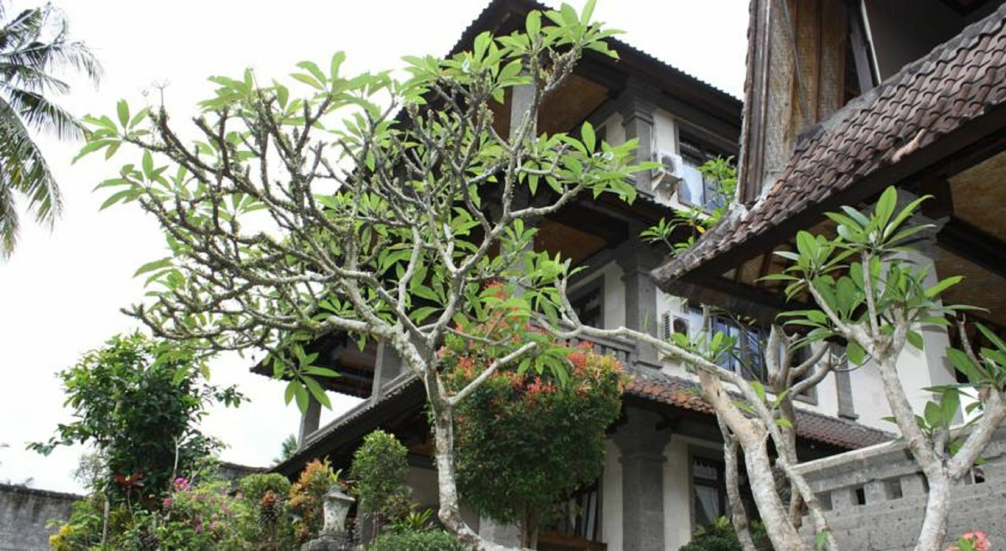 Pande Permai Guest house