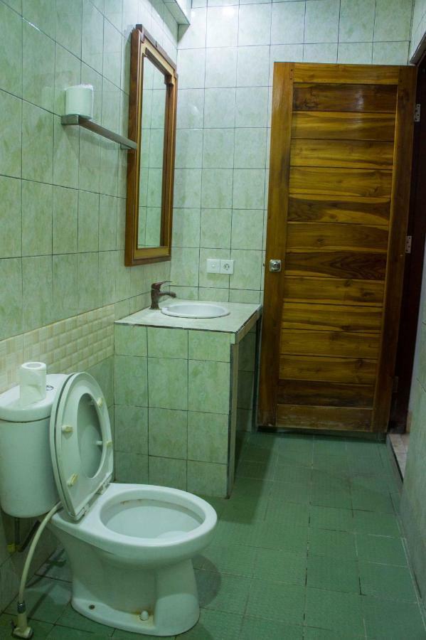 Putu Guest house