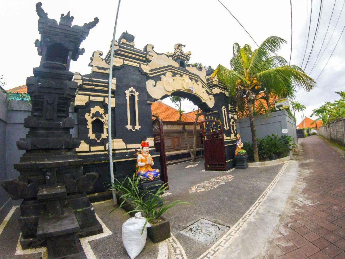 Putu Canggu (Bali)
