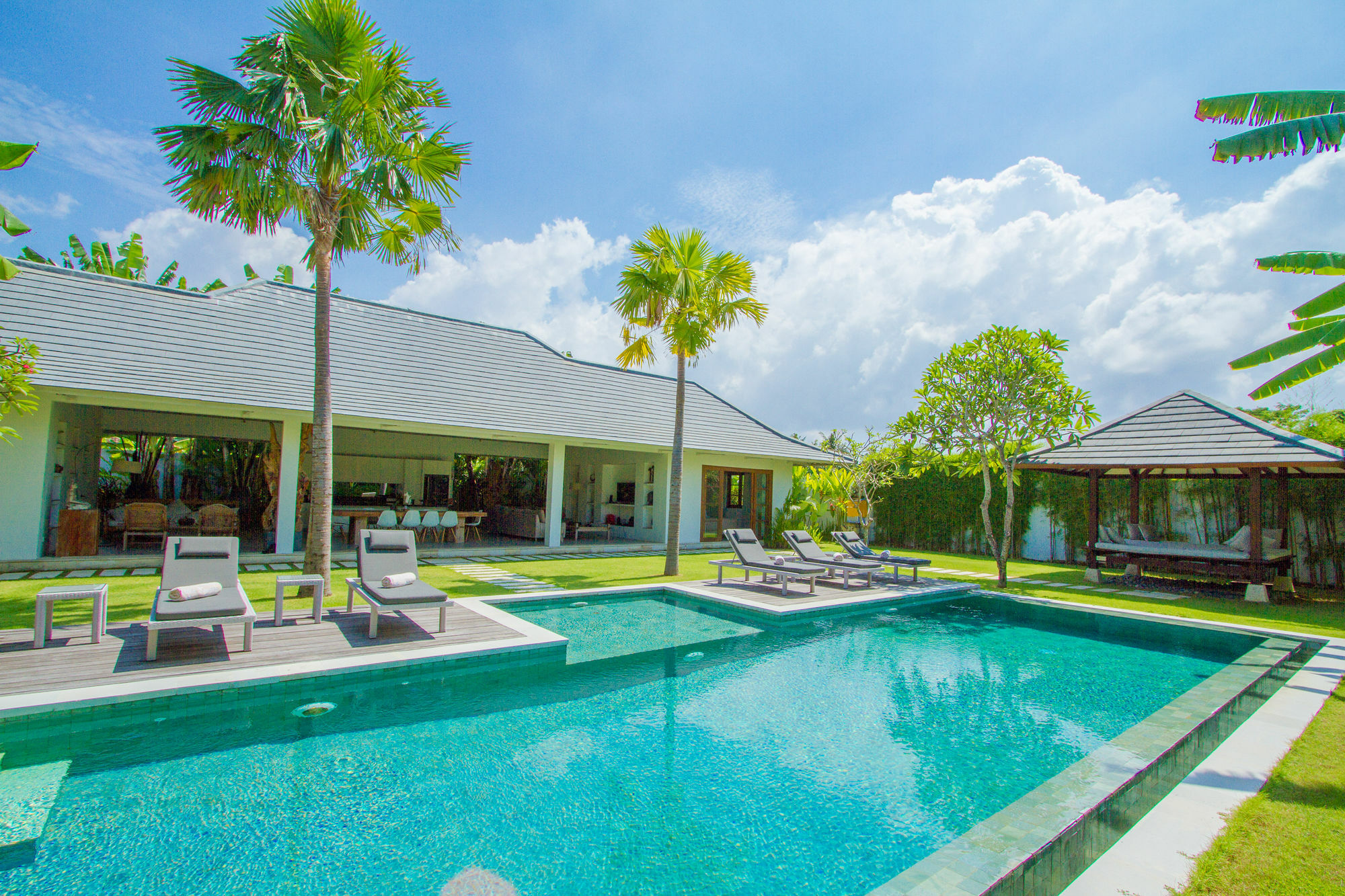 Senara Villa