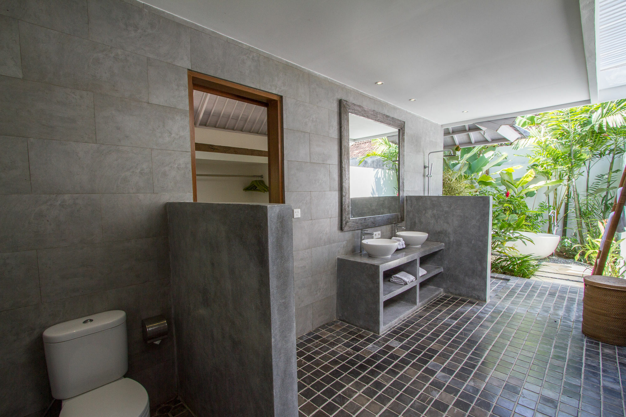 Senara * Canggu (Bali)