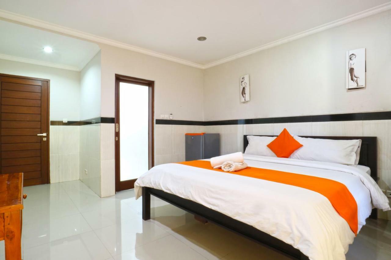 Wisma tamu Rena Segara House Kuta