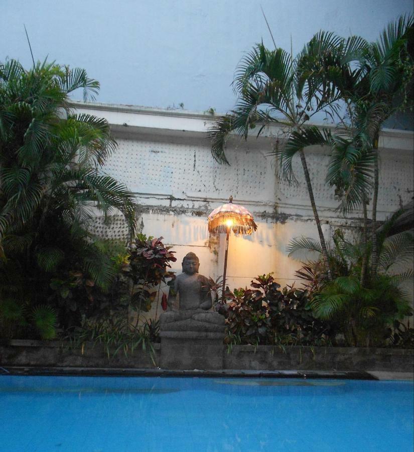 Hotel Capital O 93809 Wida Legian (Bali)