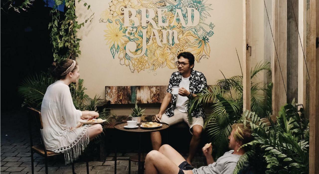 Hostel Bread And Jam *