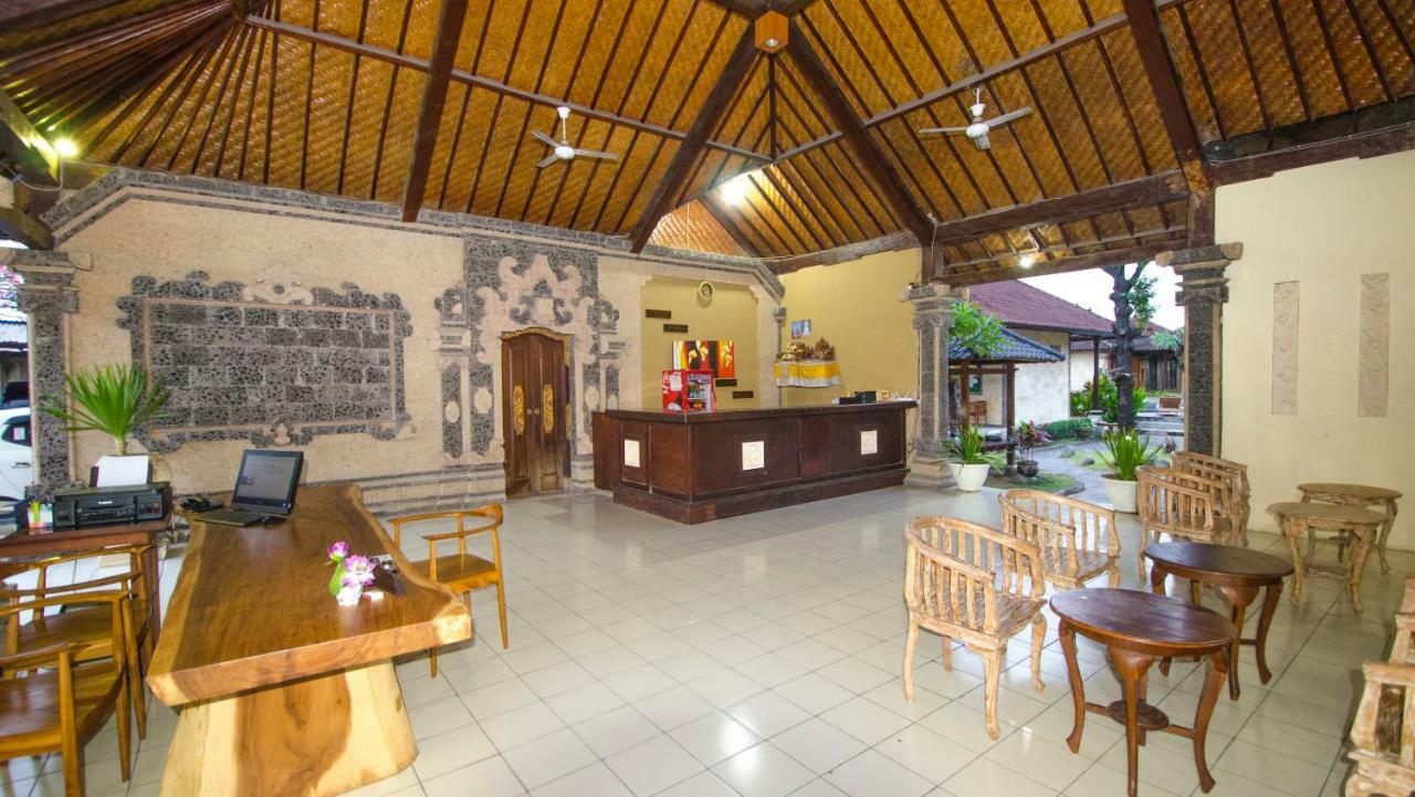 Taman Sari Hotel 3*