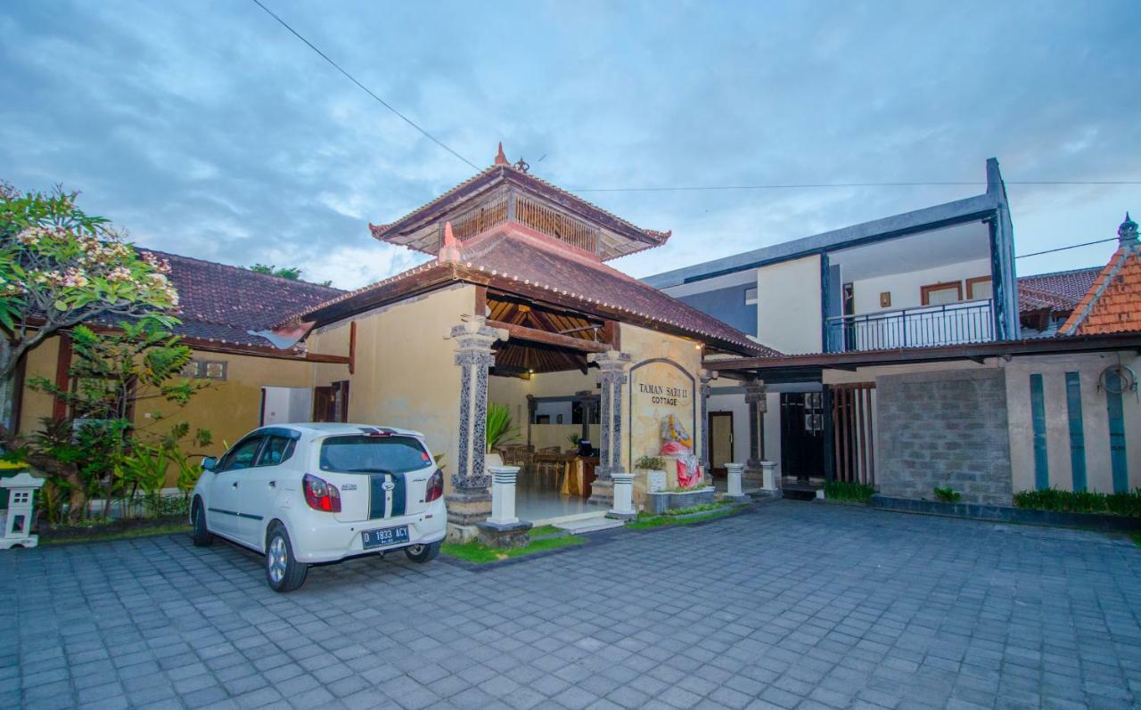 Taman Sari 3*