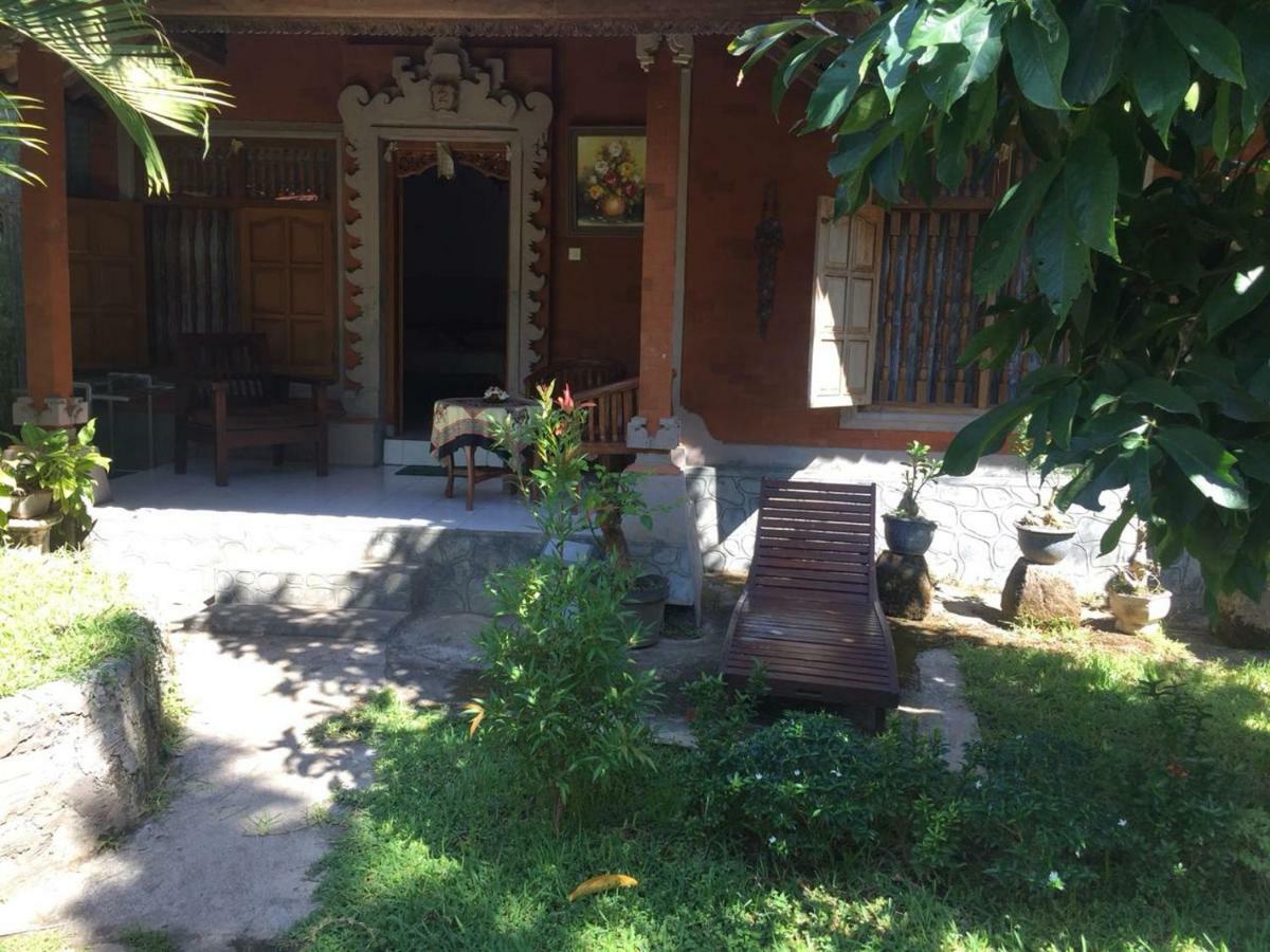 Apartemen Barclona Lovina *