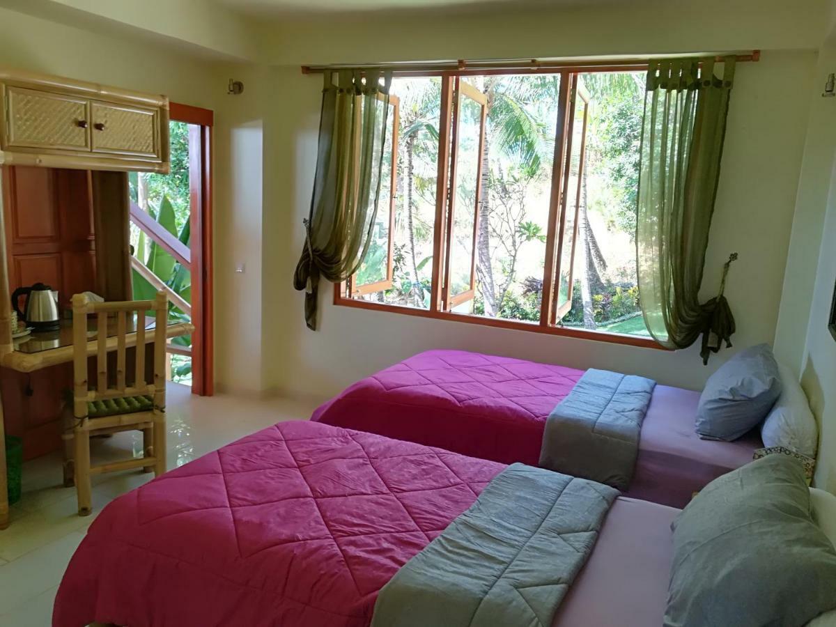 Cantik Sambirenteng Bed & Breakfast