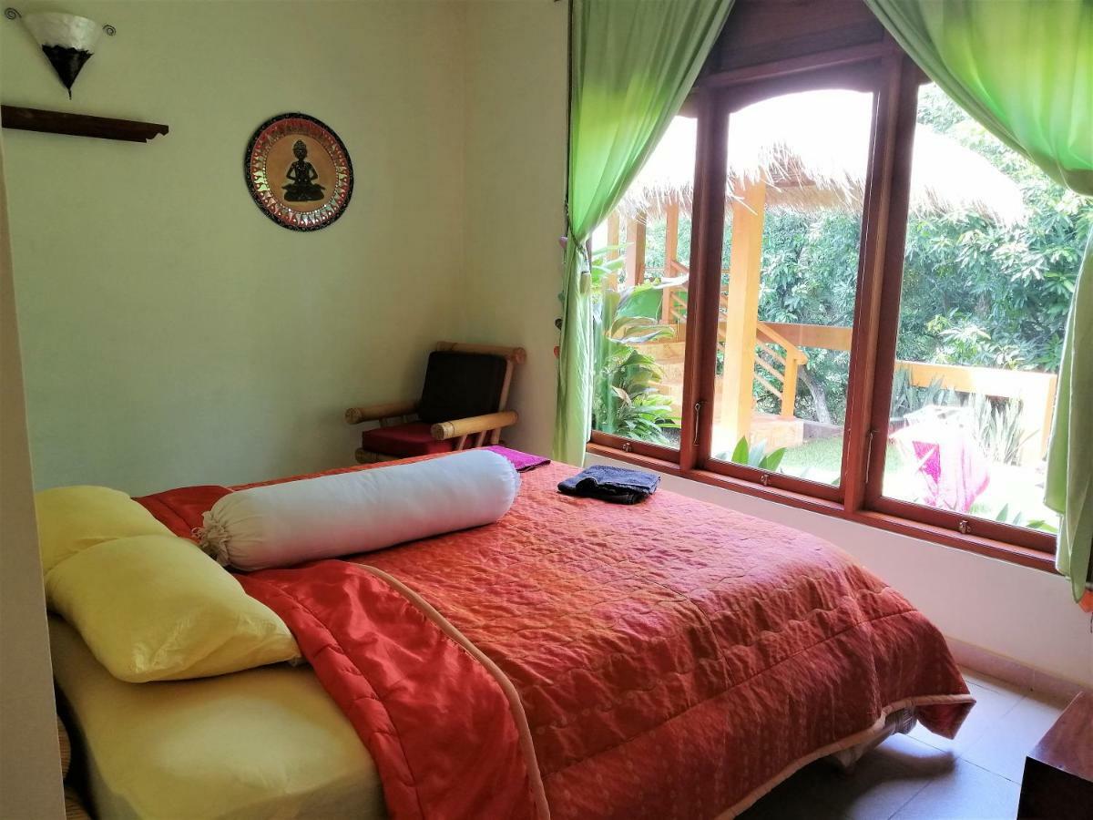 Bed & Breakfast Cantik Sambirenteng