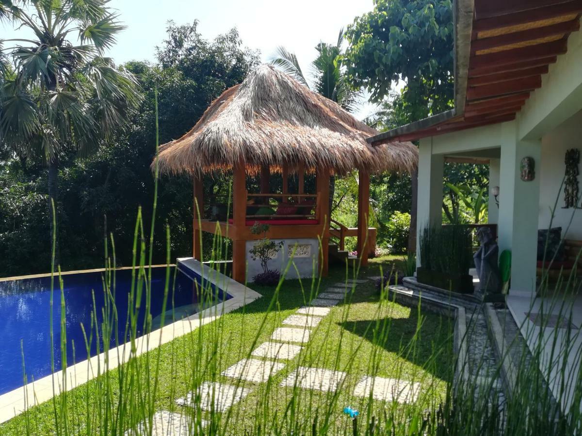 Bed & Breakfast Cantik Sambirenteng Gretek
