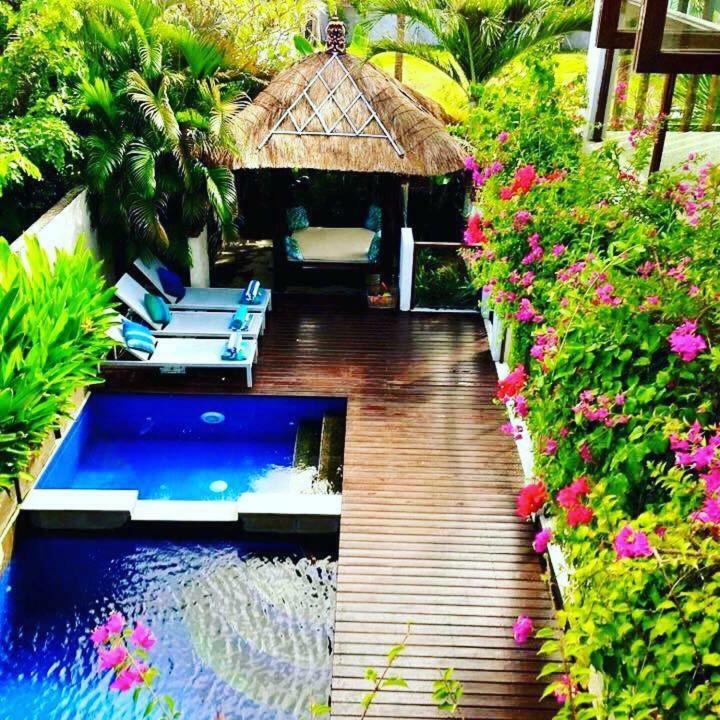 Indah Balangan Villa