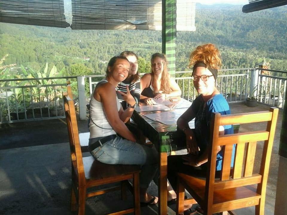 One And Warung Homestay