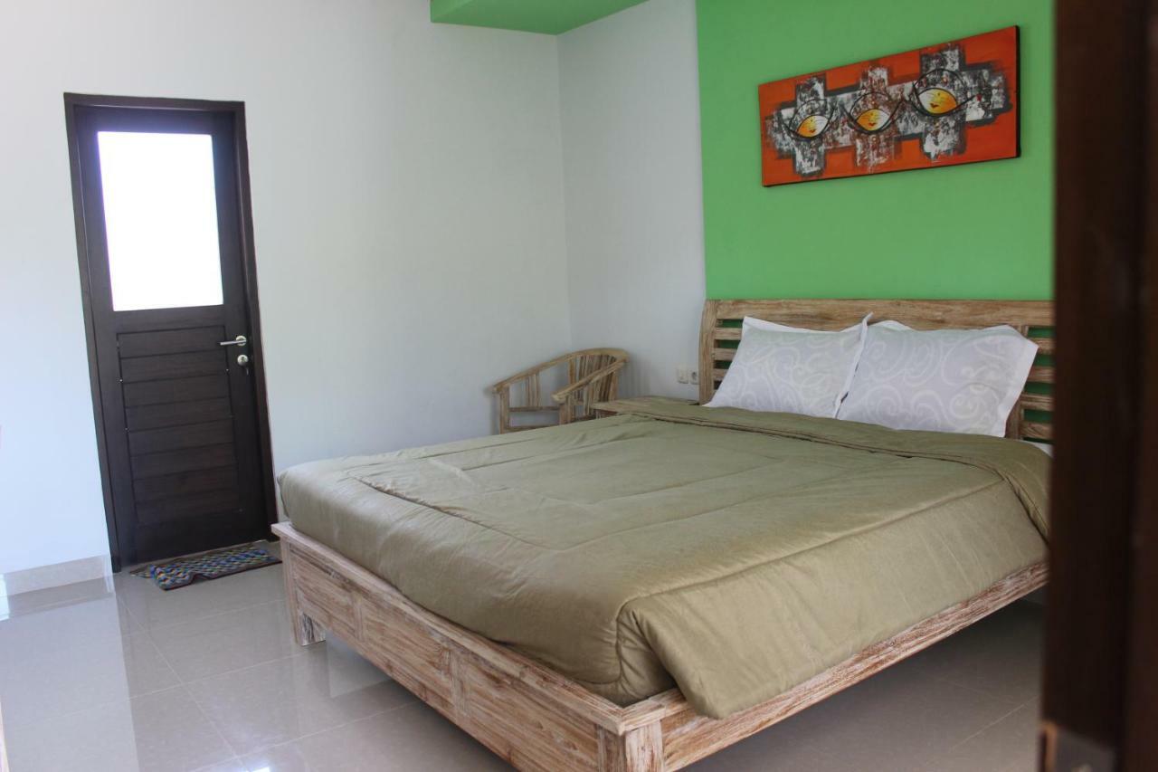 Paranyogan 2* Uluwatu (Bali)