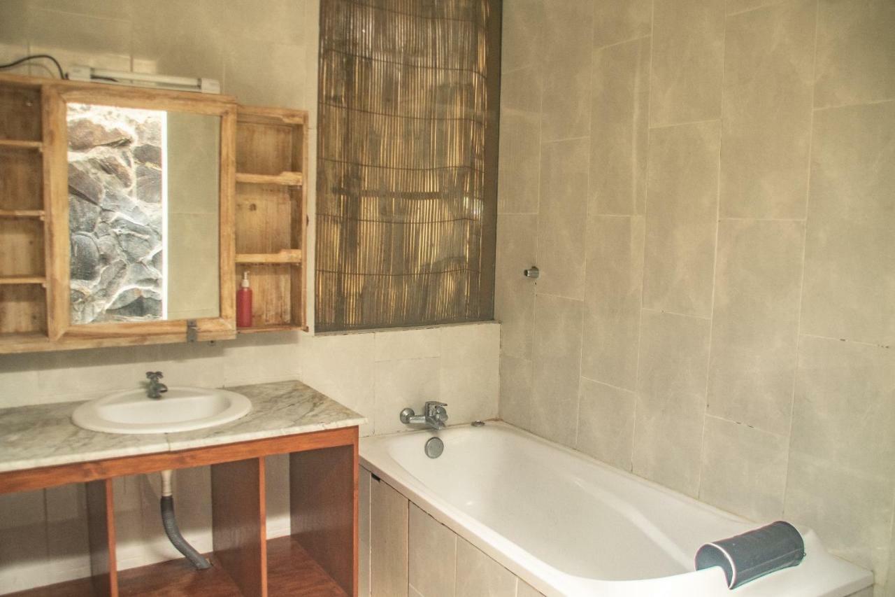 Guest house Griya Pasir Ukir 3*