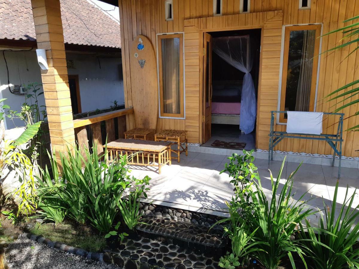 Guest house Friend House & Surf