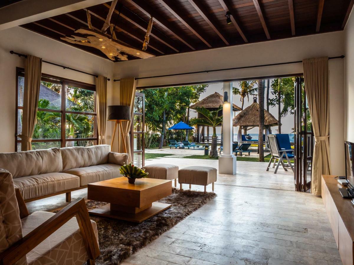 Cantik Lovina (Bali)