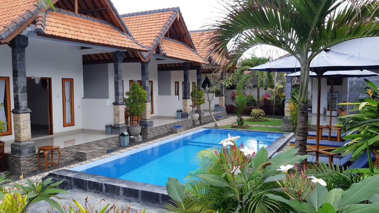 Miko Bali Rumah pedesaan *