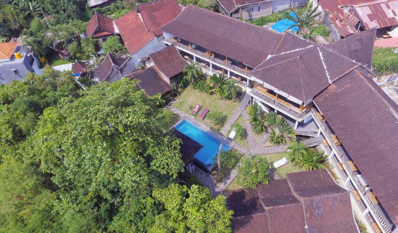 Surya Abadi 1 Homestay *