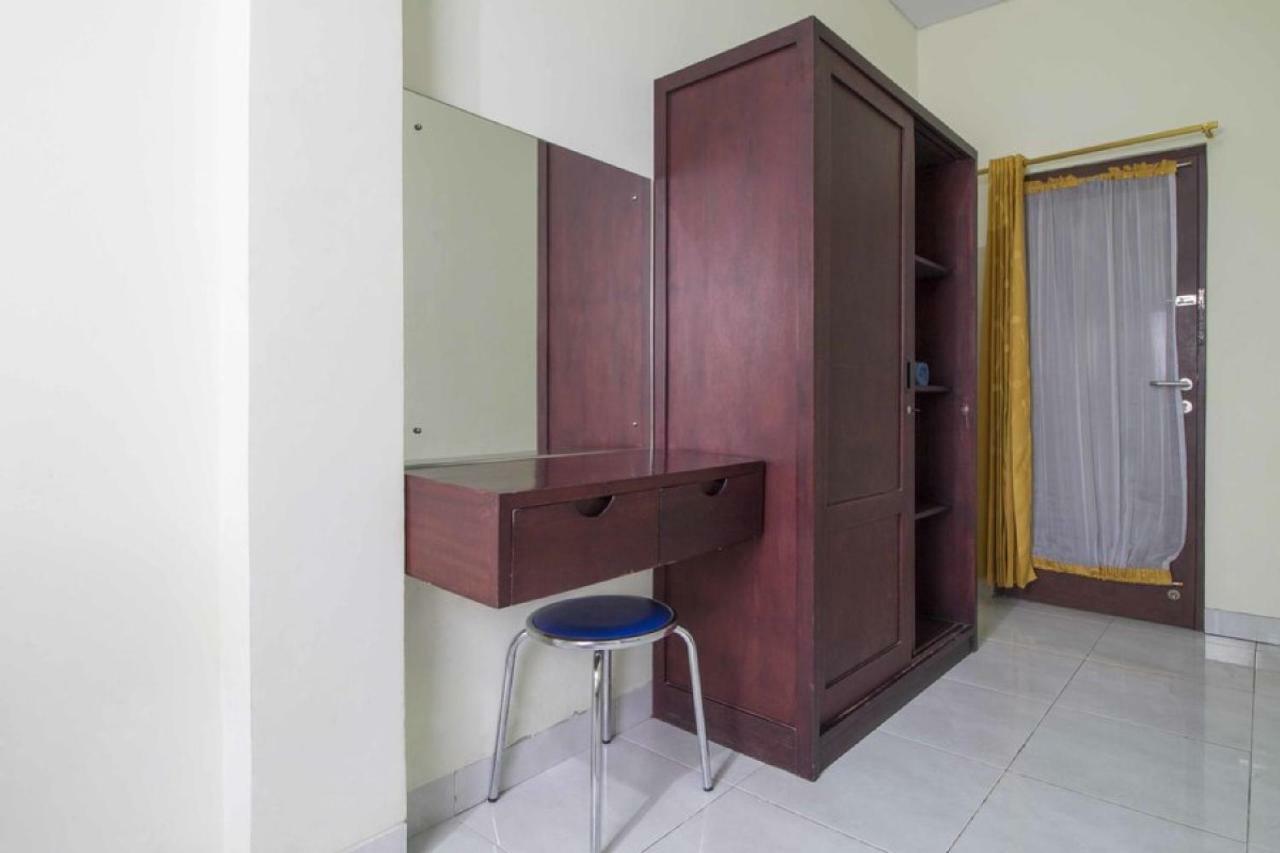 Reddoorz At Benesari 2 Legian Guest house 3*