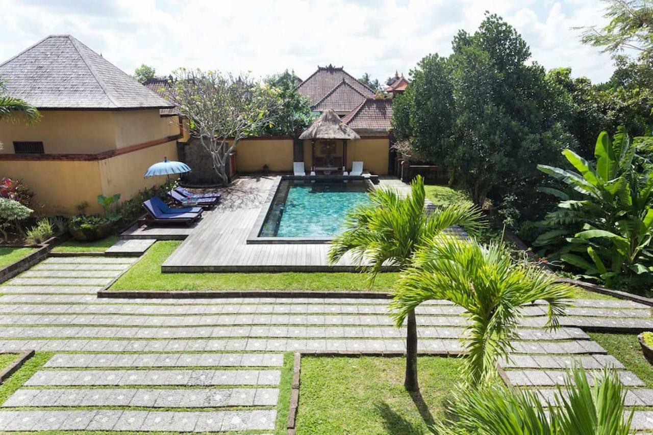 Villa Mimpi Manis *
