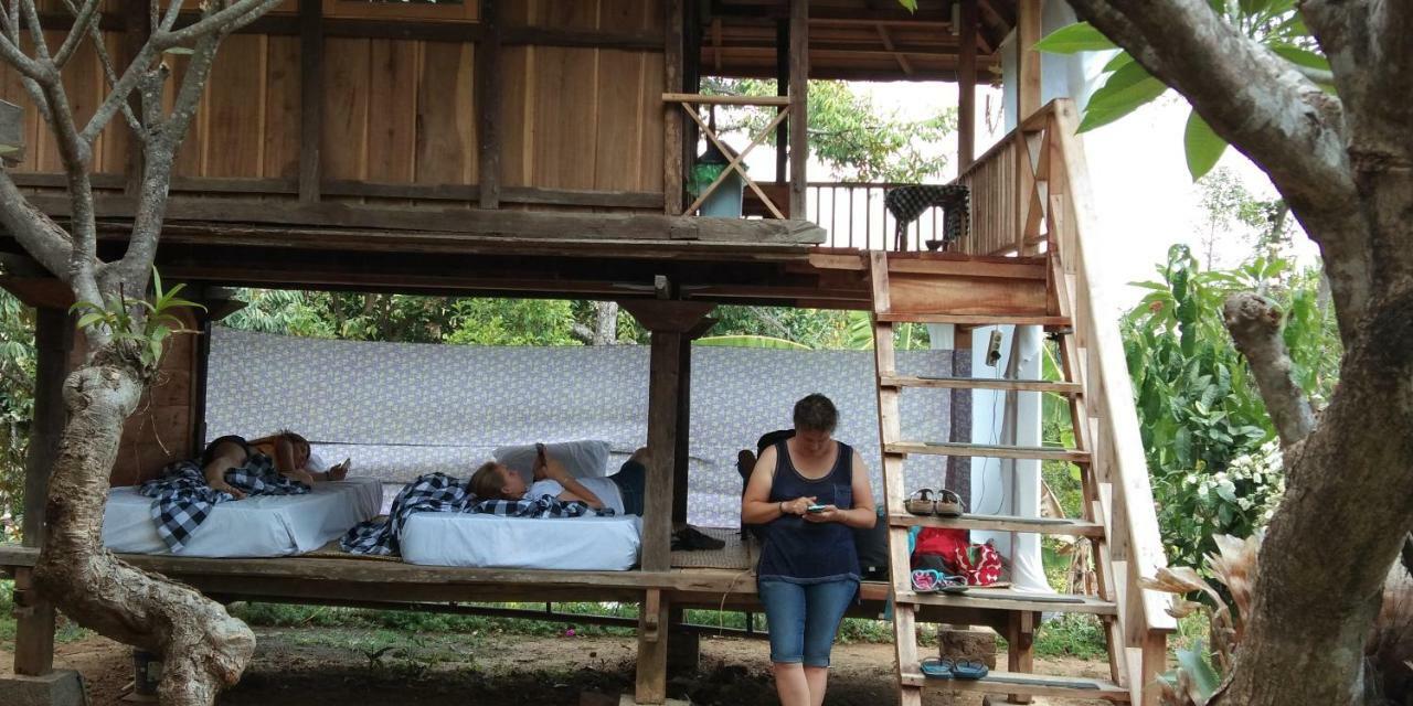 Homestay Esa Di Kubu *