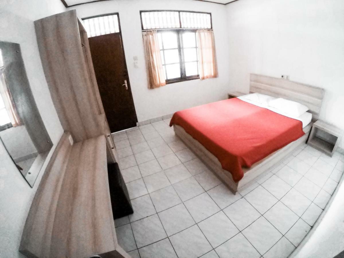 Guest house Palm Garden Kuta *