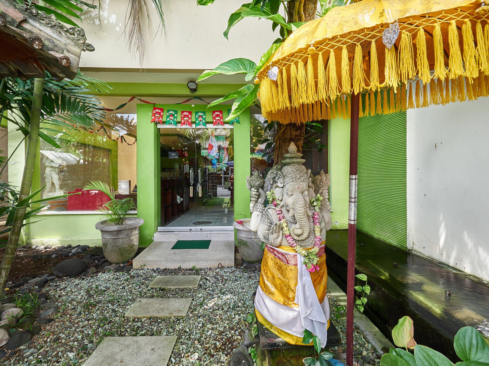Al-isha Dharamshala Kuta (Bali)