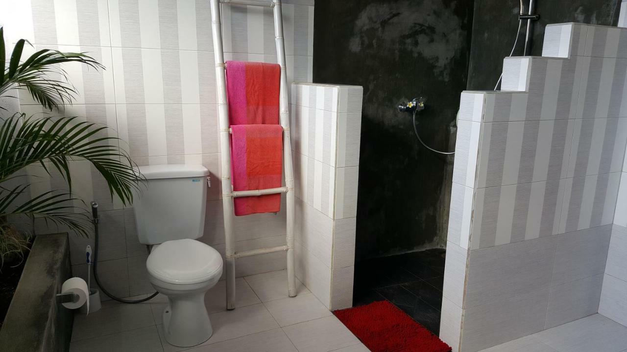 Hotel Lumbalumba Lovina (Bali)