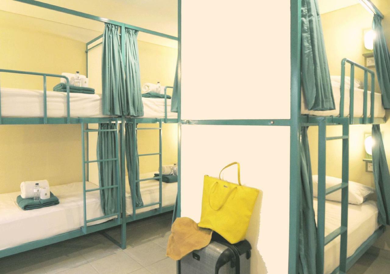 Bread And Jam Hostel