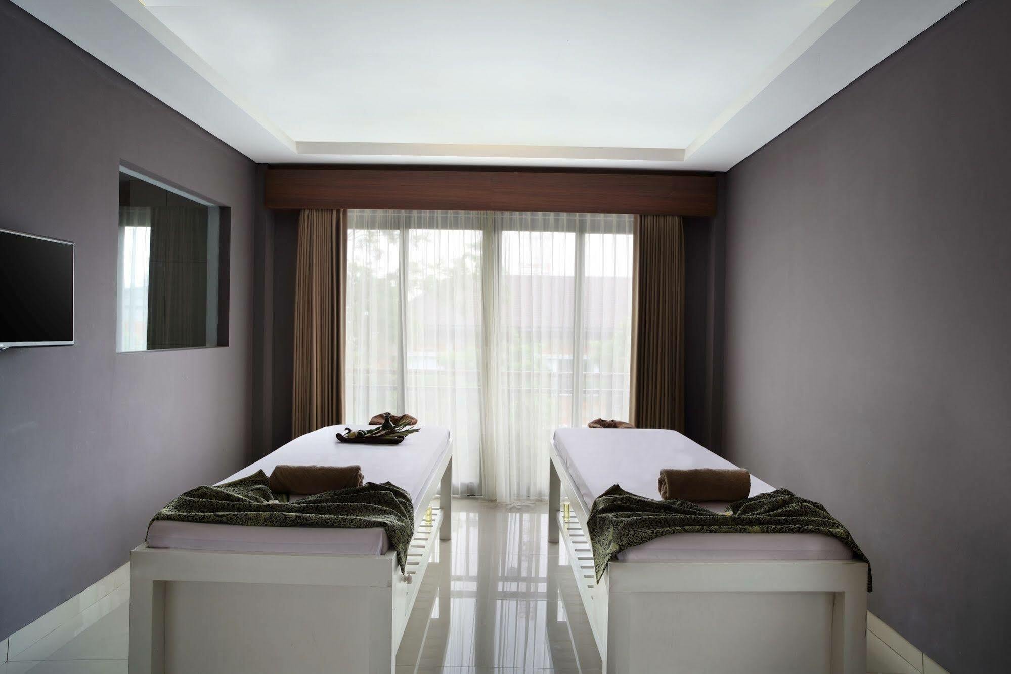 Grand Mirah Boutique 3*