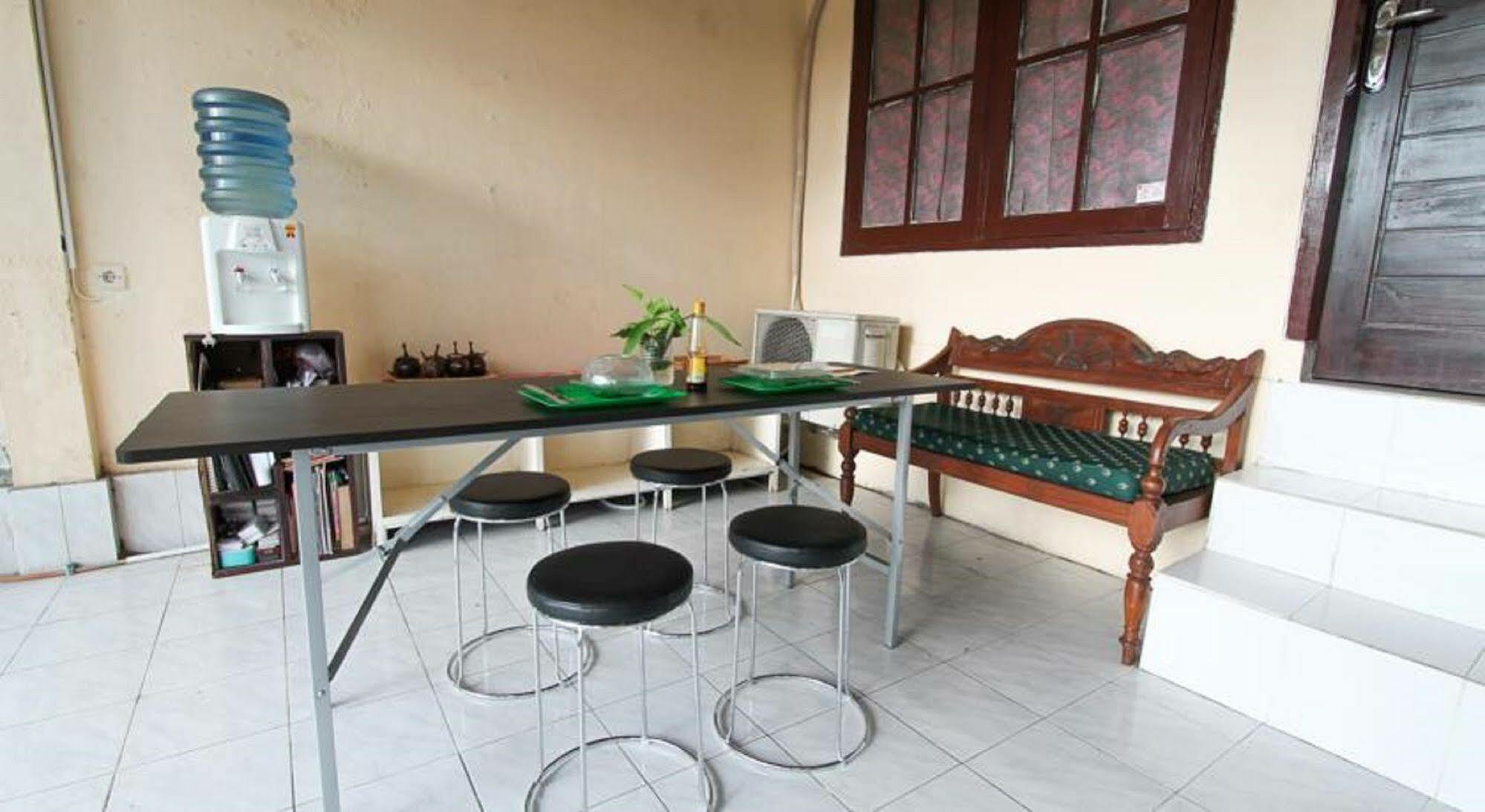 Clamonic House Nusa Dua Guest house
