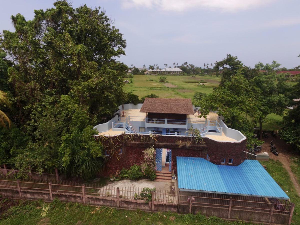 Rumah Batu Villa