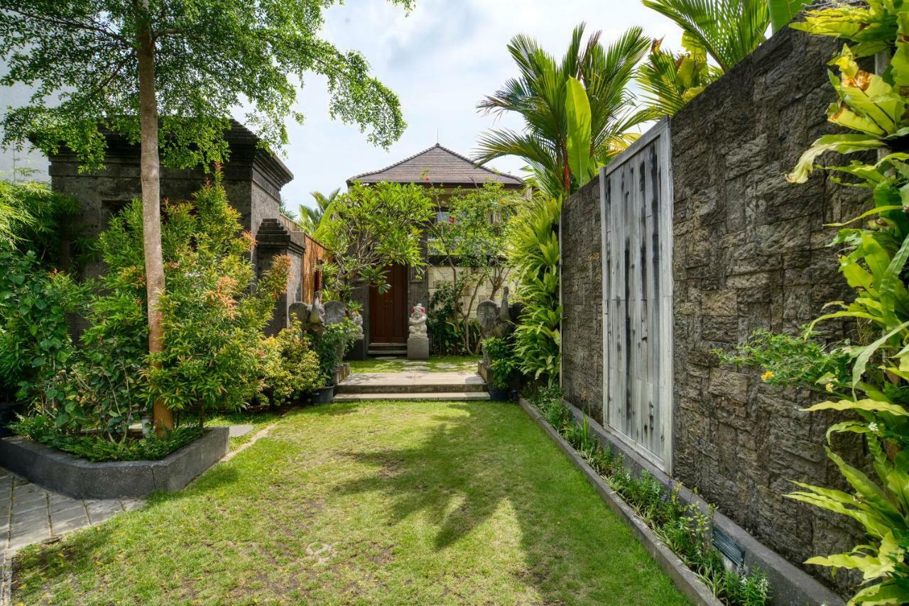 Kubu Gajah Villa *