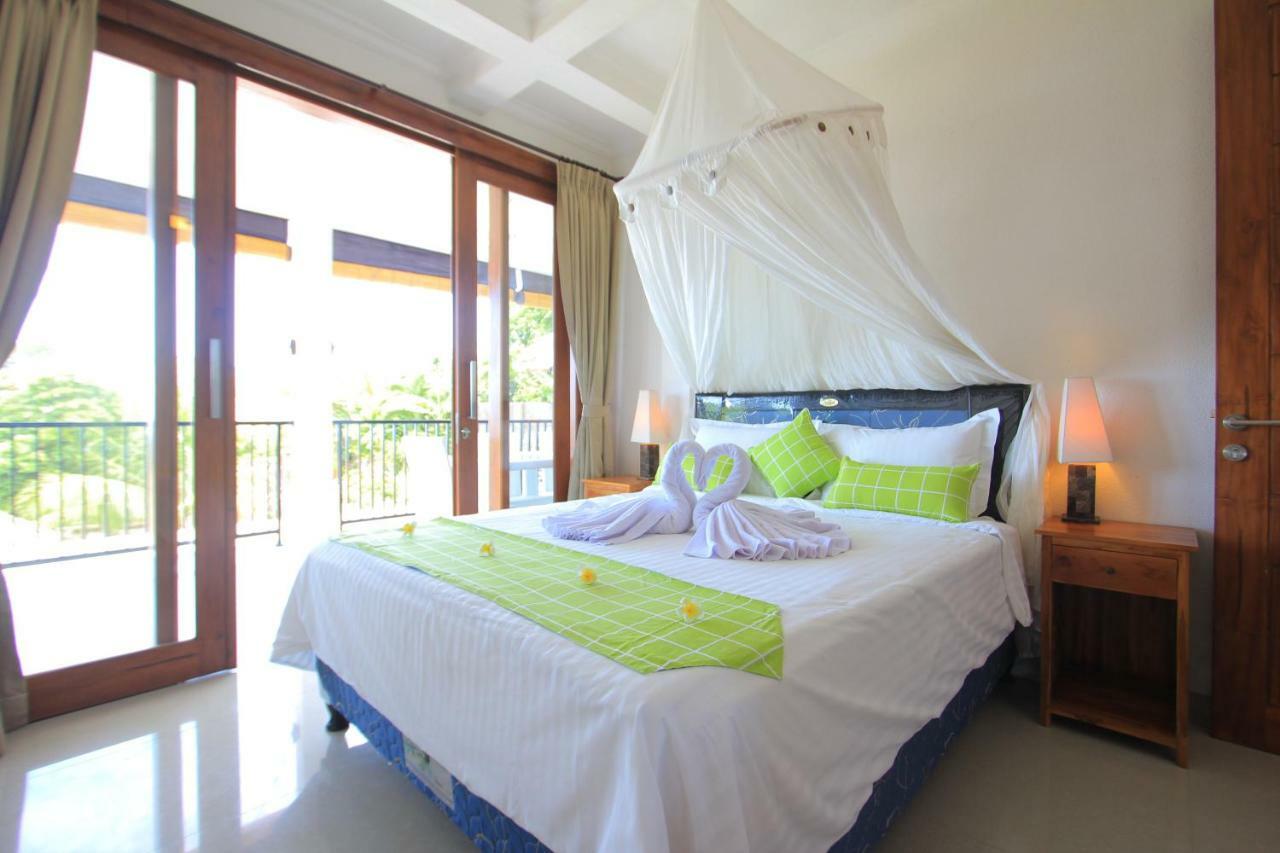 Villa Rinisha Rumah Senja Temukus Lovina (Bali)